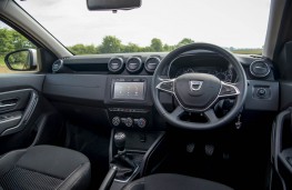 Dacia Duster, dashboard